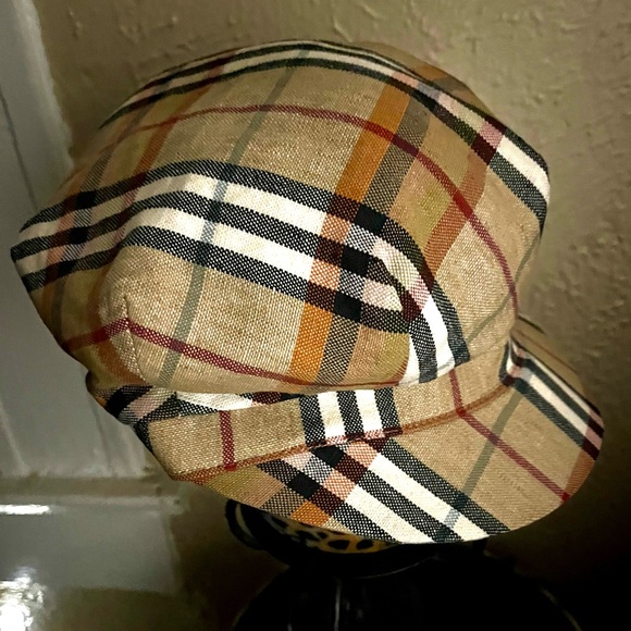 Authentic Burberry newsboy cabbie cap/hat classic Nova Check SZ M. Pristine!! - Picture 2 of 7